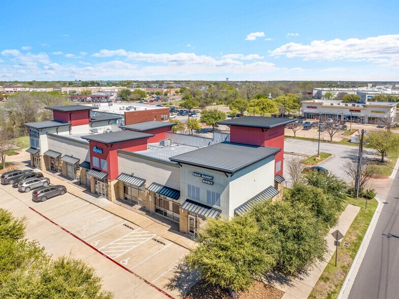 Primary Photo Of 1713 Park Pl, College Station General Retail For Lease