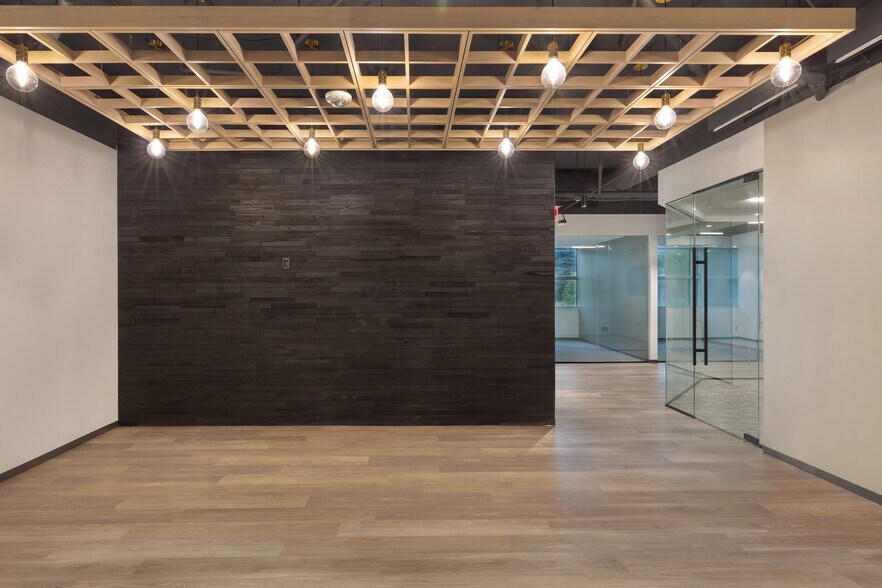 More Photos Of 1900 Campus Commons Dr, Reston Unknown For Lease