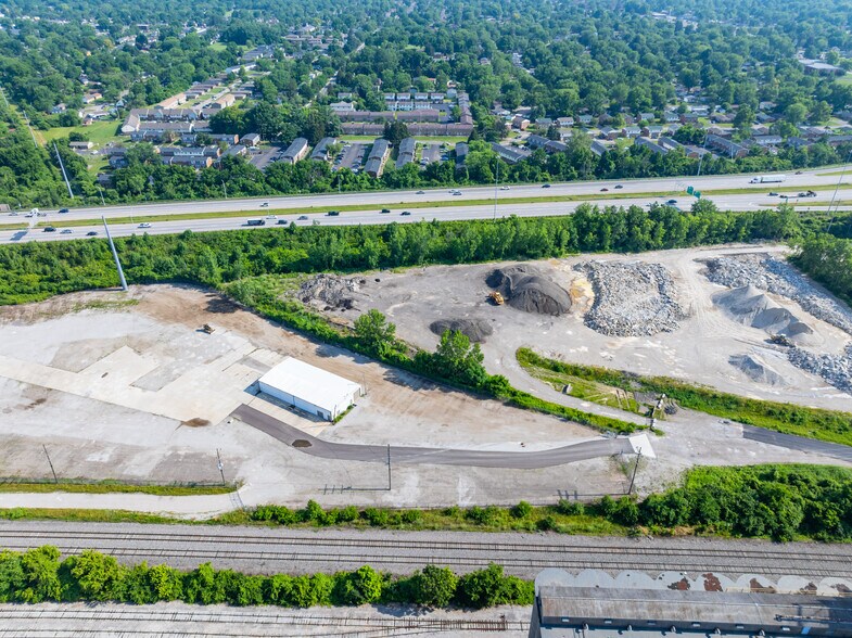 More Photos Of 4100 Truro Station Service Rd, Columbus Manufacturing For Sale