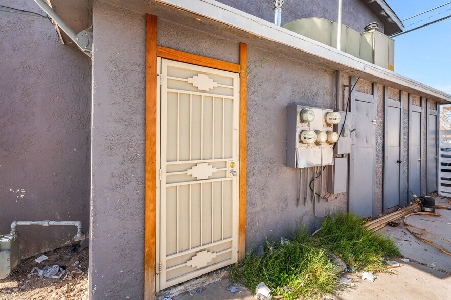 More Photos Of 5104 Pebble Beach Blvd, Las Vegas Apartments For Sale