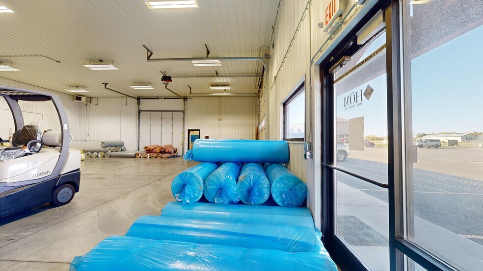 More Photos Of 3088 Gabel Rd, Billings Flex For Sale