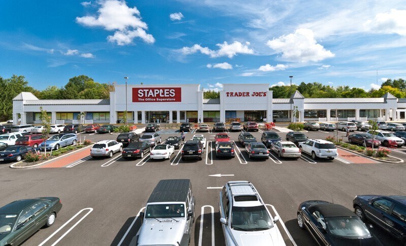 More Photos Of 1021-1045 Broad St, Shrewsbury Freestanding For Lease