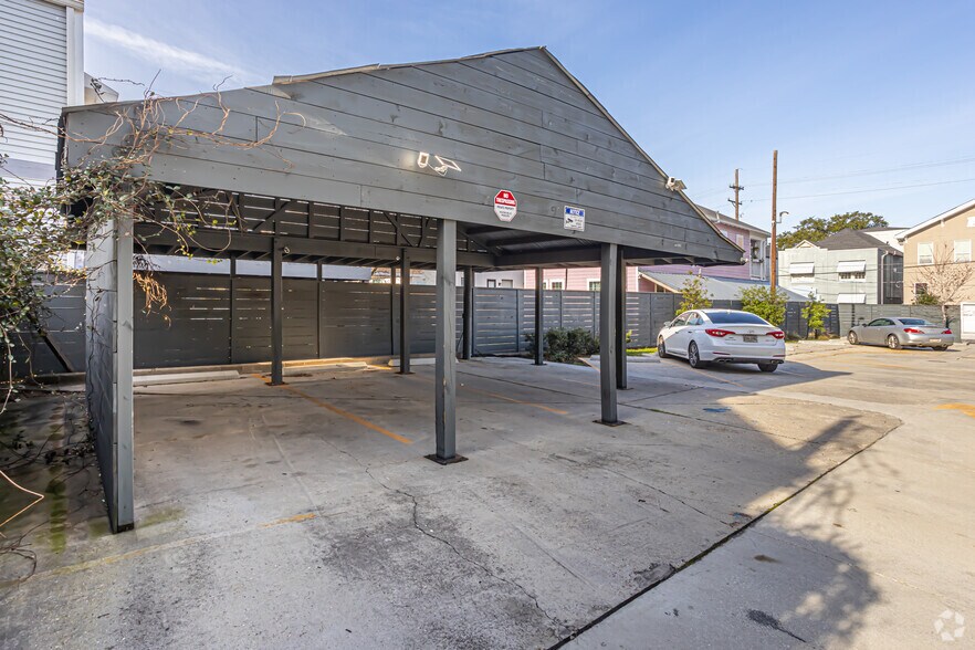 More Photos Of 3100 Banks St, New Orleans Apartments For Sale