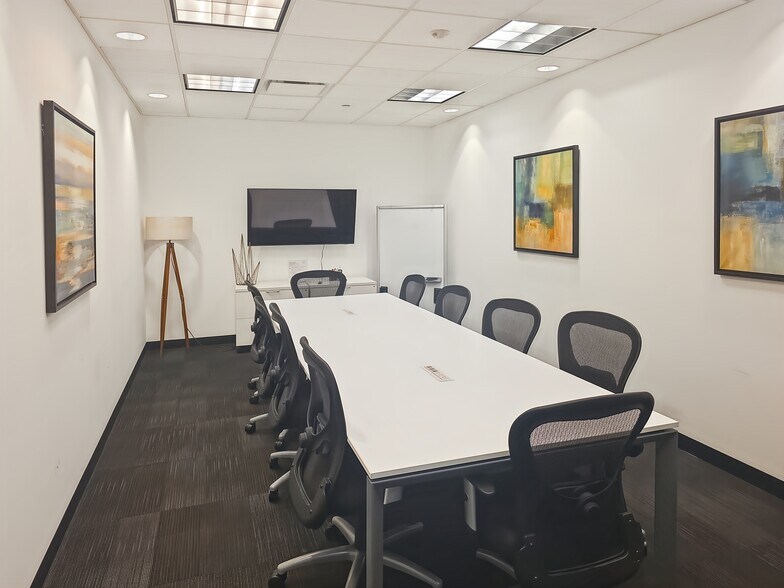 More Photos Of 1 Pierrepont Plz, Brooklyn Coworking Space