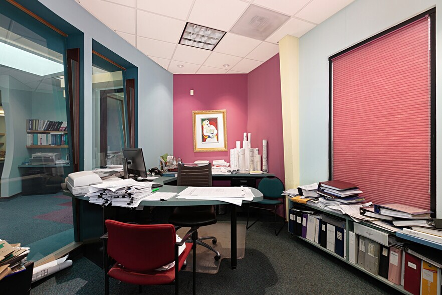 More Photos Of 8736 Production Ave, San Diego Light Manufacturing For Lease