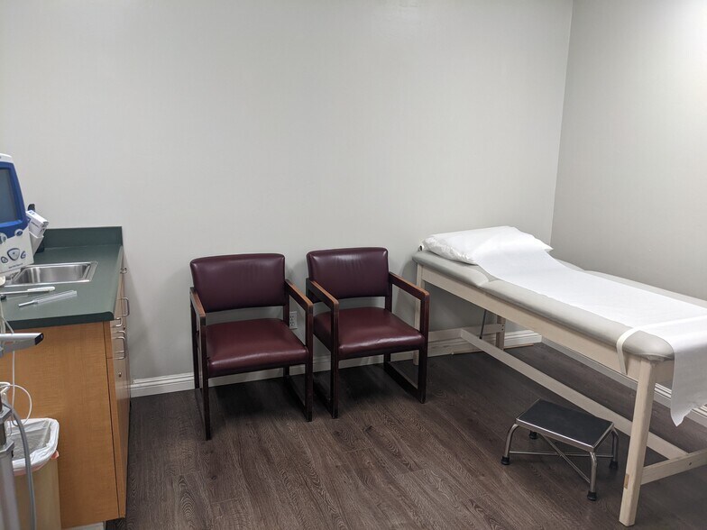 More Photos Of 1711 28th St, Bakersfield Medical For Lease