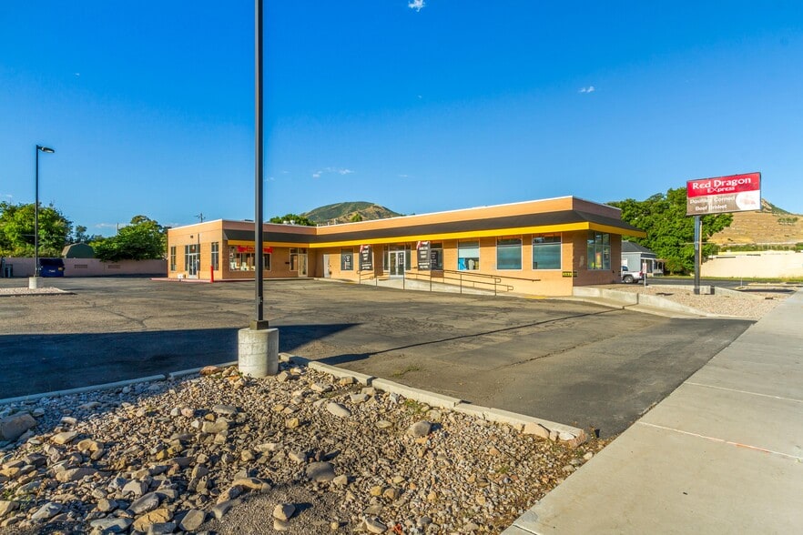 More Photos Of 8555 Magna Main st, Magna Freestanding For Lease