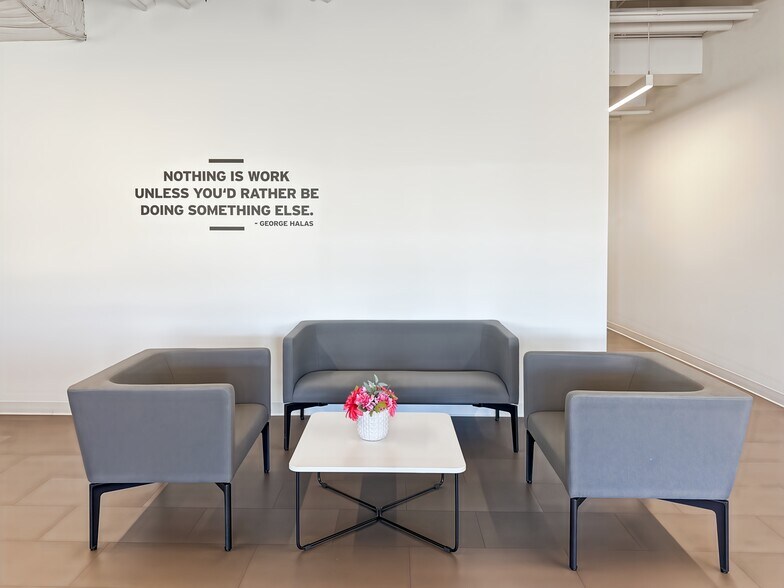 More Photos Of 15169 N Scottsdale Rd, Scottsdale Coworking Space