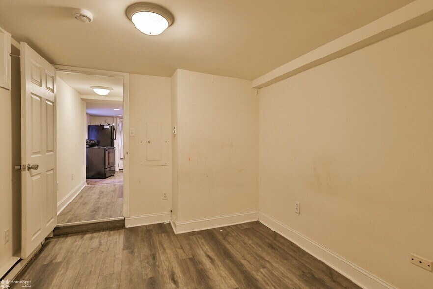 More Photos Of 38 W Central Ave, Bangor Apartments For Sale