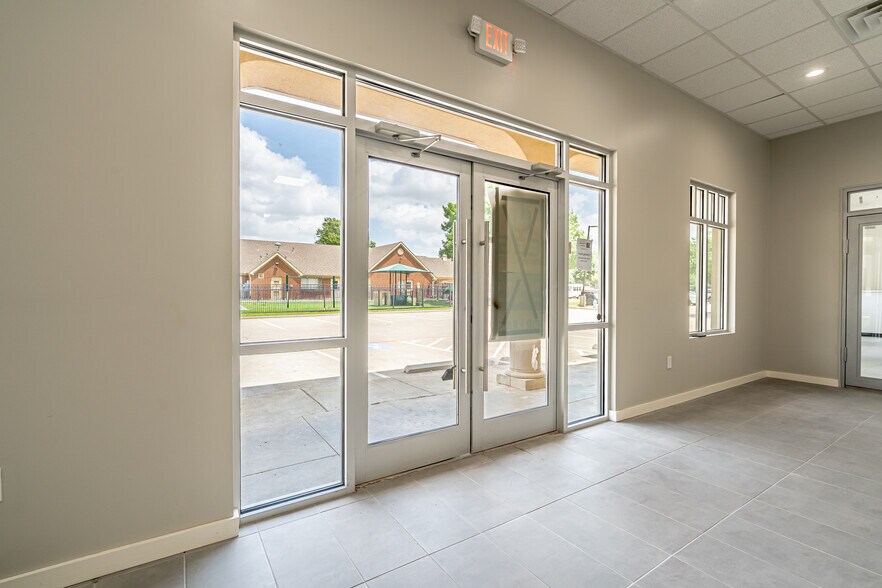 More Photos Of 6517 Chase Oaks Blvd, Plano Medical For Sale