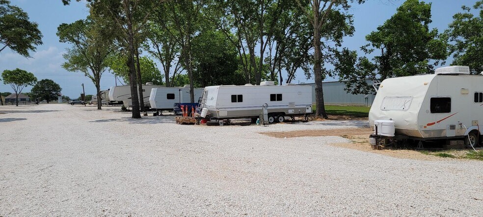 More Photos Of 7315 FM 3126, Livingston Manufactured Housing Mobile Home Park For Sale