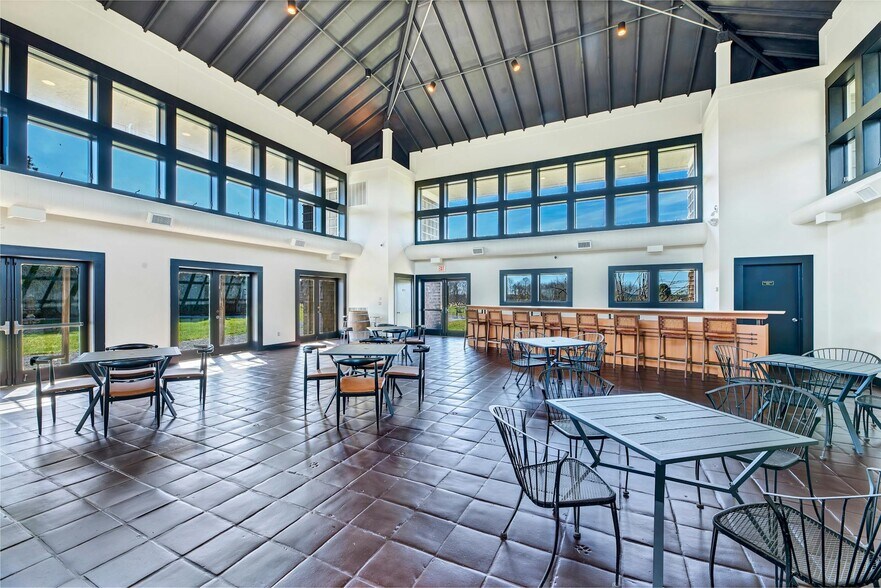 More Photos Of 18910 Middle Rd, Cutchogue Land For Sale