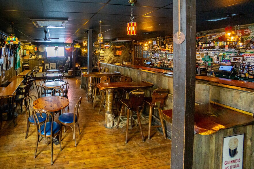 More Photos Of 709 Route 4, Killington Hotel For Sale