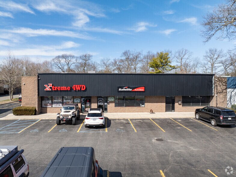 More Photos Of 797-801 Middle Country Rd, Saint James Storefront For Sale