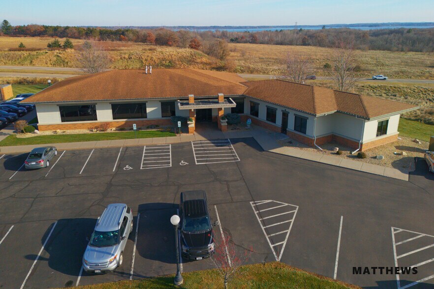 Primary Photo Of 583 Lakeland Dr, Chippewa Falls Medical For Sale