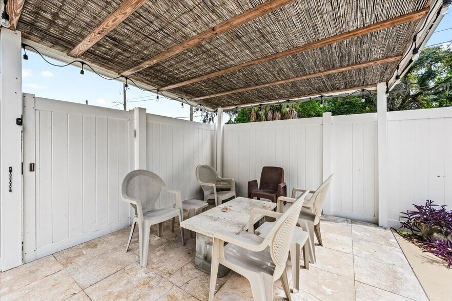 More Photos Of 5812 Missouri Ave, New Port Richey Flex For Sale