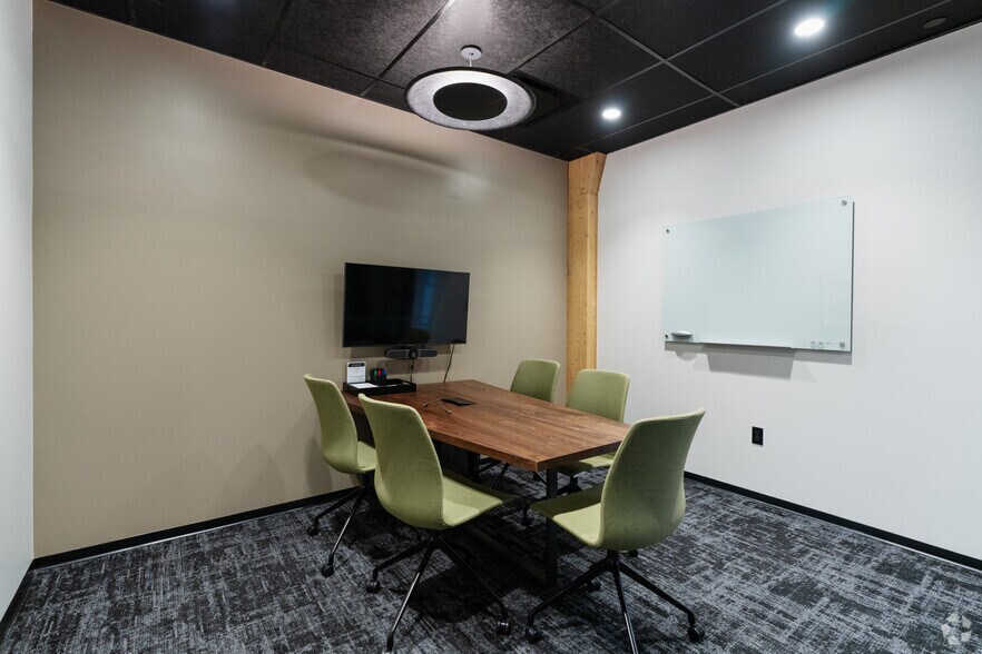 More Photos Of 356 Wythe Ave, Brooklyn Coworking Space