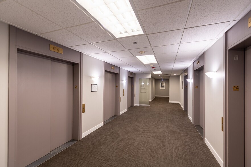 More Photos Of 180 N Michigan Ave, Chicago Office For Lease