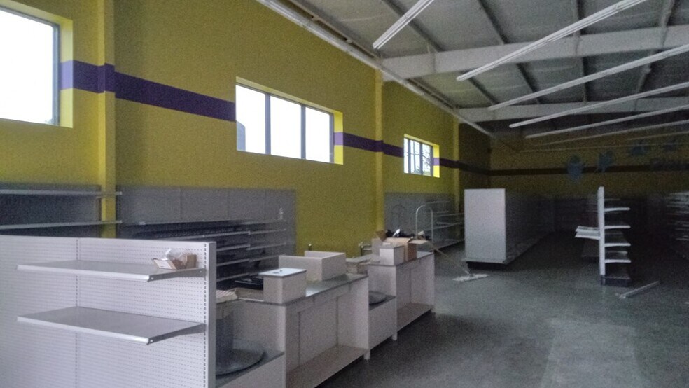 More Photos Of 114 E Second Ave, Glenwood Freestanding For Sale