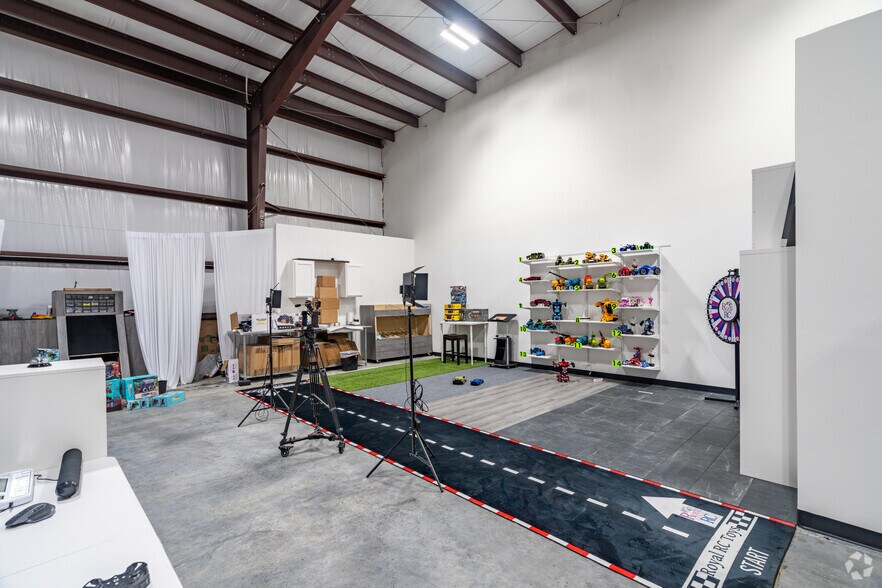 More Photos Of 18500 Pearland Sites Rd, Pearland Unknown For Lease