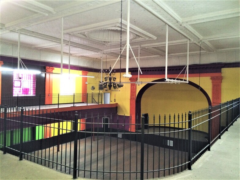 More Photos Of 1812-1814 S Ashland Ave, Chicago Office For Lease