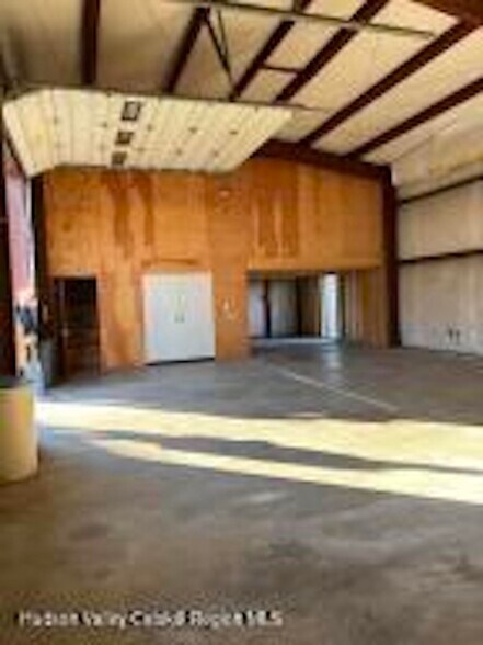 More Photos Of 6 Frederick St, Hudson Flex For Lease