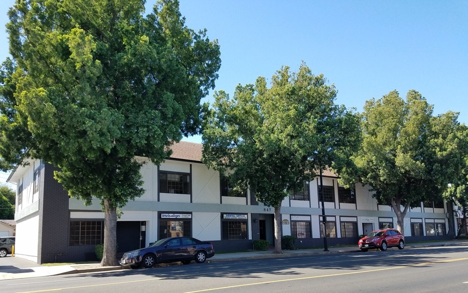 Primary Photo Of 847 N Hollywood Way, Burbank Office For Lease
