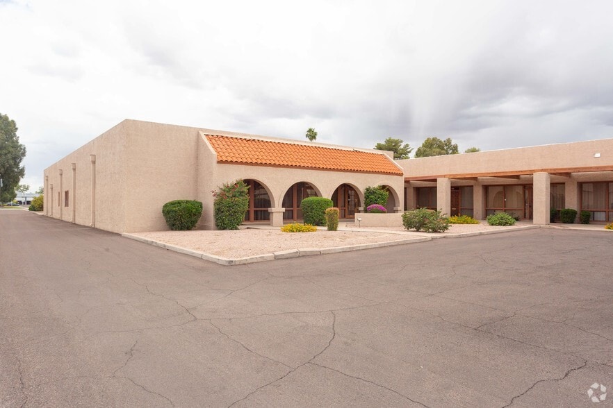 More Photos Of 7360 E Acoma Dr, Scottsdale Warehouse For Lease