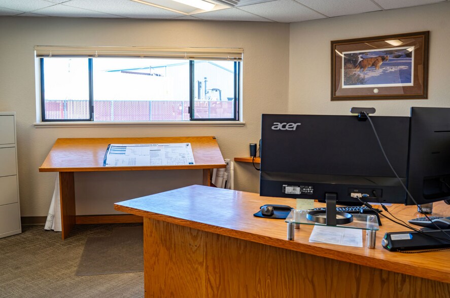 More Photos Of 901 Meredith Way, Sparks Manufacturing For Sale