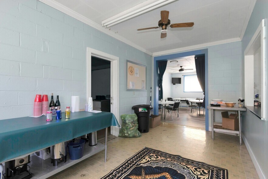 More Photos Of 37 Old Route 9W, New Windsor Township Specialty For Sale