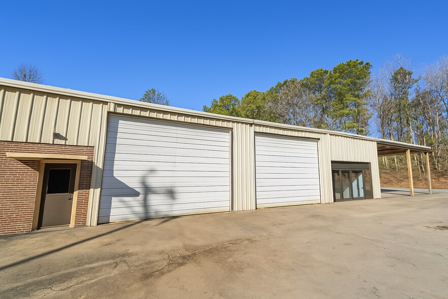 Primary Photo Of 1129 E Geer St, Durham Warehouse For Lease
