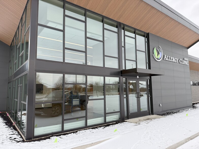 More Photos Of 7615 Kings Pointe Rd, Toledo Healthcare For Lease