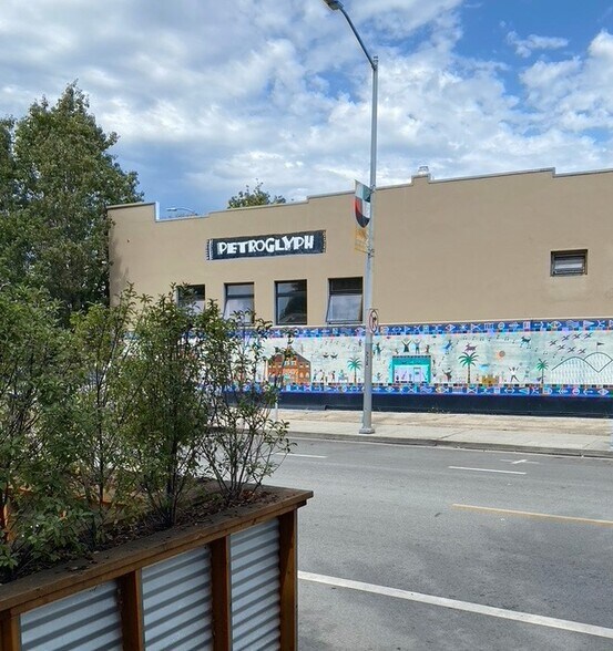 More Photos Of 125 Walnut Ave, Santa Cruz Storefront Retail Office For Sale
