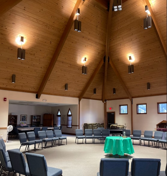 More Photos Of 14001 Shelbyville Rd, Louisville Specialty For Sale