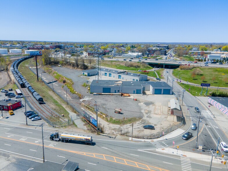 More Photos Of 487 Allens, Providence Land For Lease