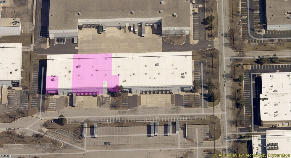 More Photos Of 815-845 Carol Ct, Carol Stream Warehouse For Lease