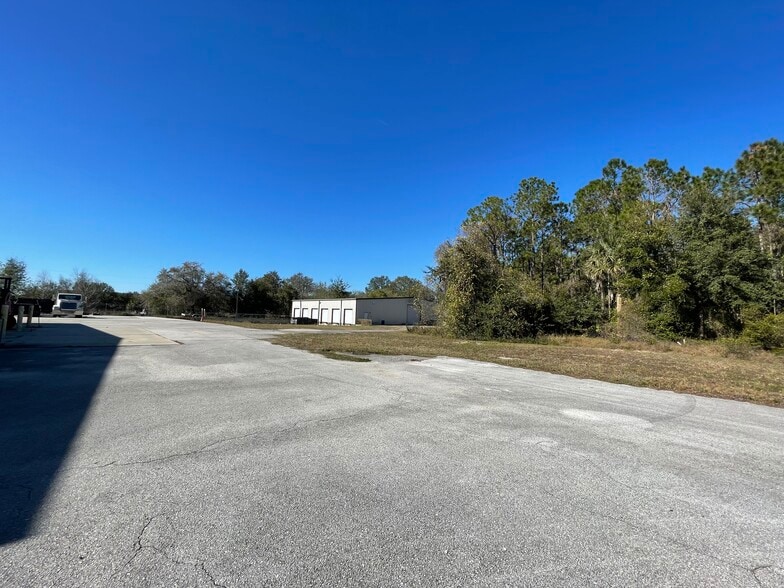 More Photos Of 4680 Lake Industrial Blvd, Tavares Warehouse For Sale