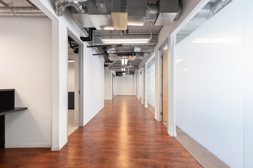 More Photos Of 14 NE 1st Ave, Miami Office For Sale