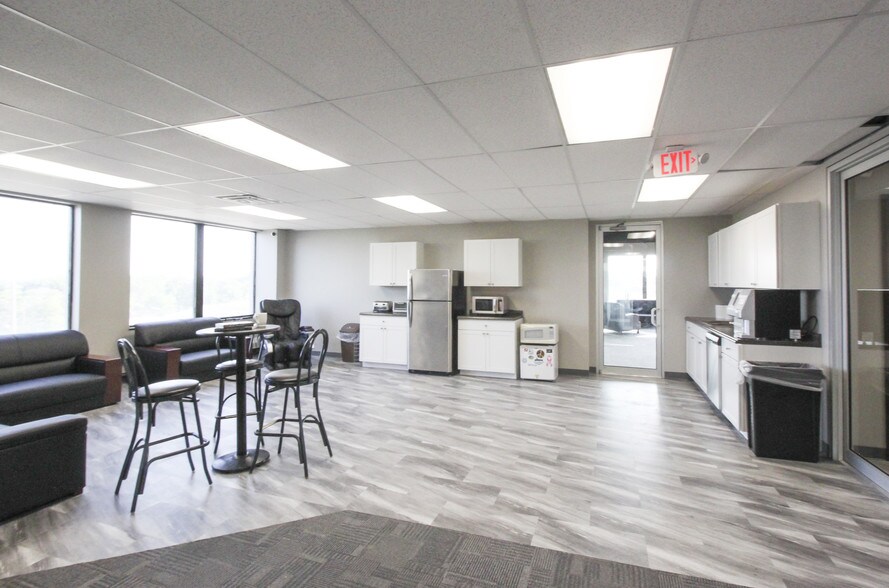 More Photos Of 27801 Euclid Ave, Euclid Office Residential For Lease