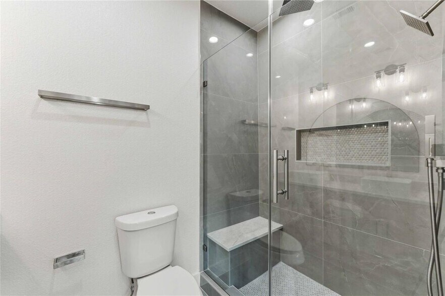 More Photos Of 4314 Stassen St, Houston Multifamily For Sale