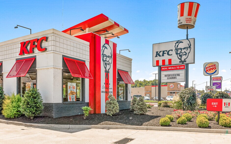More Photos Of 2236 US Highway 41 N, Henderson Fast Food For Sale