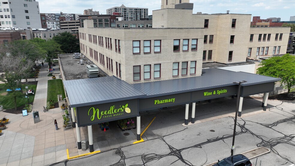 More Photos Of 333 N Alabama St, Indianapolis Office For Lease