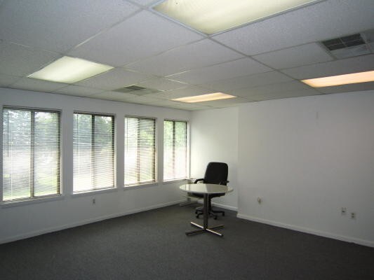 More Photos Of 1 N Bacton Hill Rd, Malvern Office For Lease