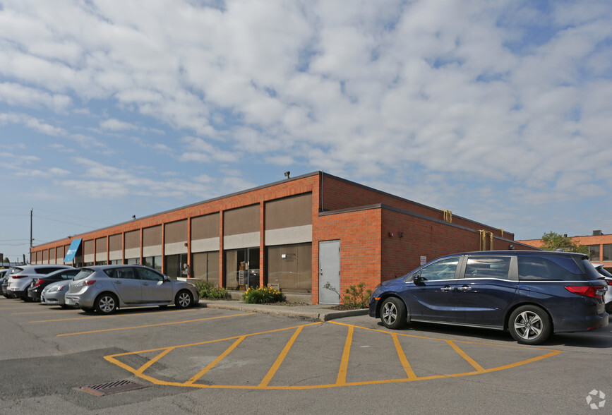 Primary Photo Of 520-600 Champagne Dr, Toronto Office For Lease