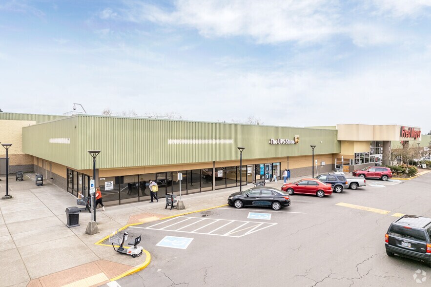 More Photos Of 3740 Market St NE, Salem Unknown For Lease