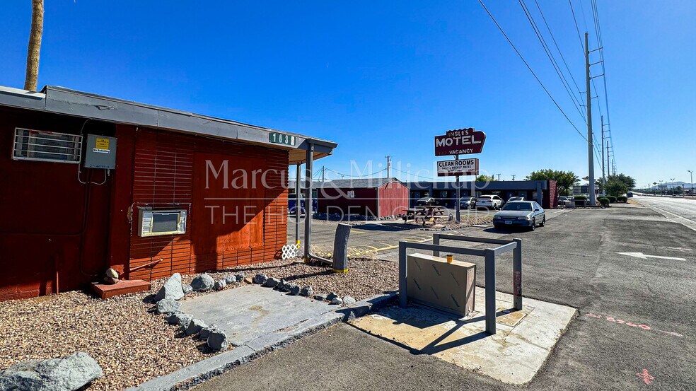 More Photos Of 1636 N Boulder Hwy, Henderson Hotel For Sale