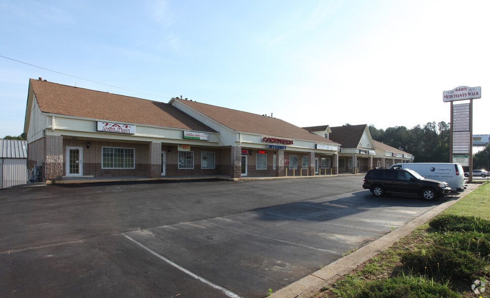Primary Photo Of 4485 Lawrenceville Hwy NW, Lilburn General Retail For Lease