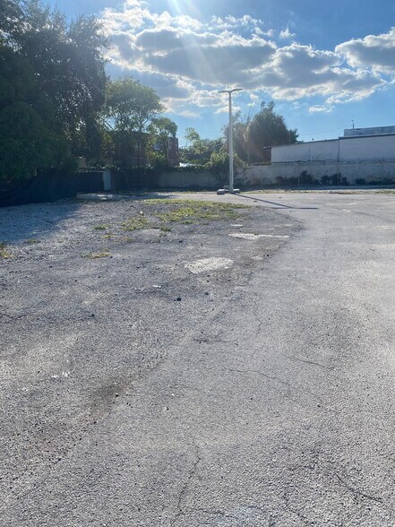 More Photos Of 300 NW 79th St, Miami Land For Sale