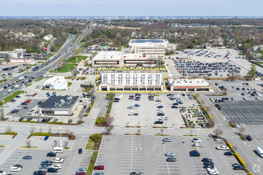 More Photos Of 6617 Ritchie Hwy, Glen Burnie Hotel For Sale