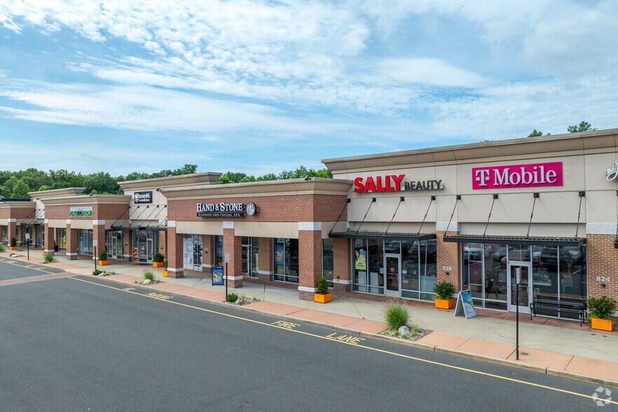 More Photos Of 130 Marketplace Blvd, Hamilton Unknown For Lease